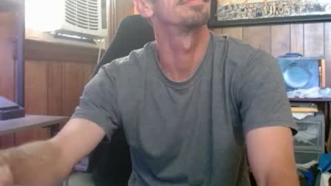 Nelson or ComicKing and sometime Peachy143 online show from April 2026 08:10:01 PM