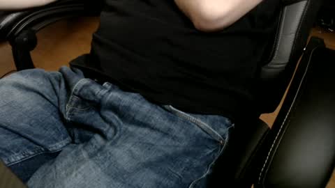 commanderchip online show from January 2025 04:32:02 PM