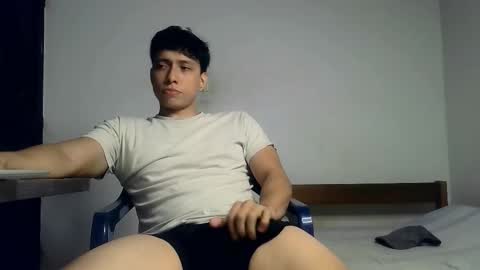 Snapshot of conde2710 chatting on November 2025 03:09:02 AM ELCONDE online show from November 2025 03:09:02 AM