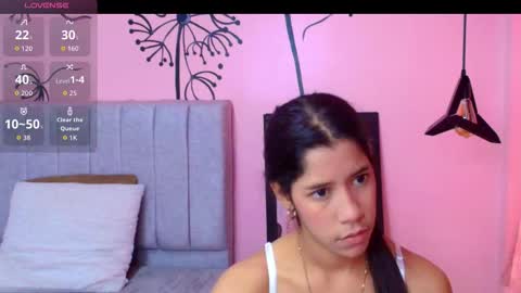 C O N N I E online show from September 2025 05:59:02 PM