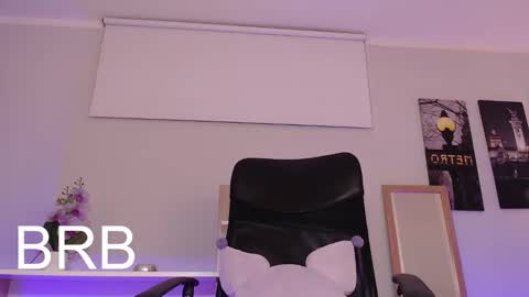 Snapshot of connie_haze chatting on December 2024 06:15:02 PM Connie online show from December 2024 06:15:02 PM