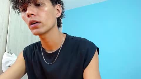 Connor online show from December 2025 11:45:02 PM