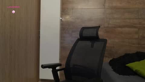 connor_h1 online show from March 2026 05:13:01 AM