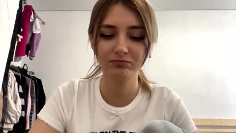 Amelia online show from February 2026 11:07:01 AM