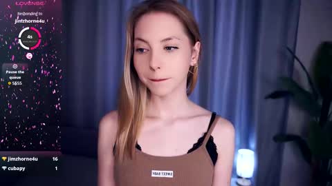 Hello im Sofia Welcme to my room .More hugs and kiss for you online show from September 2025 05:41:01 AM