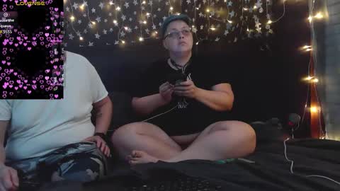 Snapshot of cookieswiper chatting on October 2025 01:03:01 AM cookieswiper online show from October 2025 01:03:01 AM