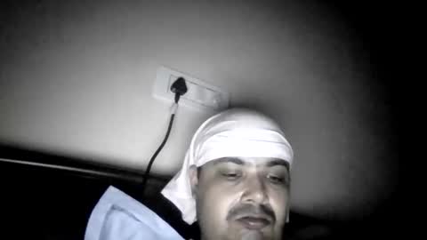 Snapshot of cool_breeze09 chatting on October 2025 12:20:01 AM Cool Breeze09 online show from October 2025 12:20:01 AM