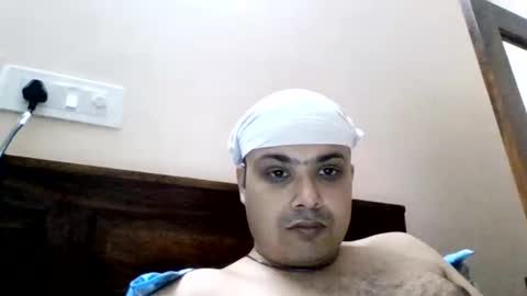 Cool Breeze09 online show from May 2026 10:33:01 AM