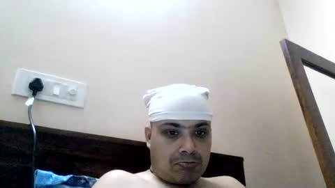 Cool Breeze09 online show from June 2026 07:44:02 AM