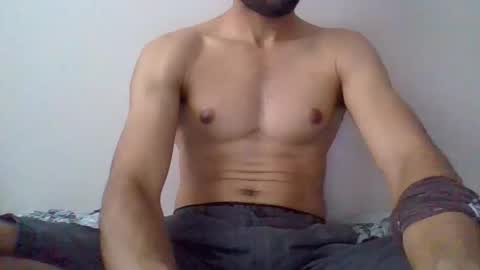 coolboy75289 online show from October 2025 07:03:02 PM