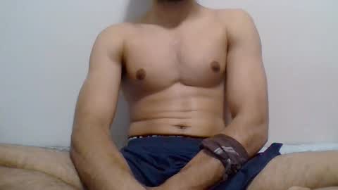 coolboy75289 online show from November 2025 04:11:02 AM