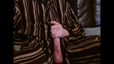 Snapshot of coolbreeze420842217 chatting on February 2026 05:08:01 PM coolbreeze420 online show from February 2026 05:08:01 PM