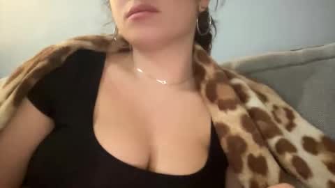 coolcat346 online show from October 2025 01:06:02 AM