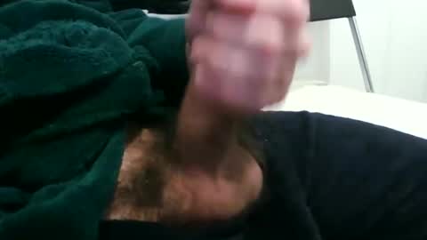 Snapshot of coolhairy chatting on December 2024 01:25:02 AM coolhairy online show from December 2024 01:25:02 AM