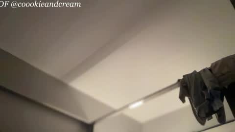 coookieandcream online show from March 2026 06:28:01 AM