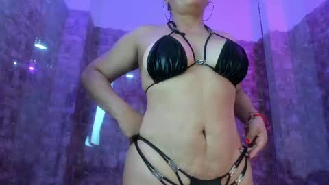coral_rousee online show from July 2026 11:38:02 AM