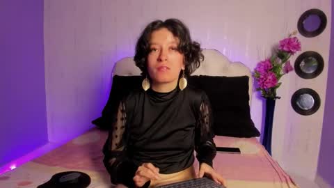 Coral and Ocean online show from December 2025 01:52:02 PM