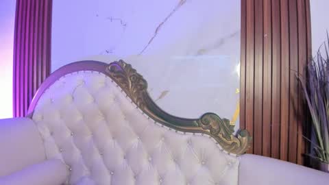 Coralie Bronson online show from November 2025 09:14:01 PM