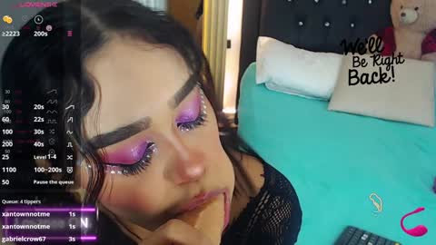 Snapshot of coraline_v chatting on December 2024 12:51:02 PM Coraline connected from 10 pm to 6 am Colombia time online show from December 2024 12:51:02 PM