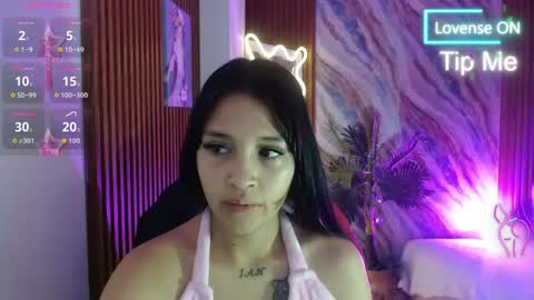 corall_tay1 online show from May 2026 11:48:02 AM
