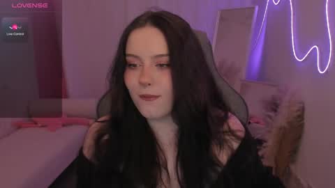 little girl who is always right or just Cora online show from February 2026 06:26:01 AM