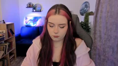 little girl who is always right or just Cora online show from April 2026 05:52:01 AM