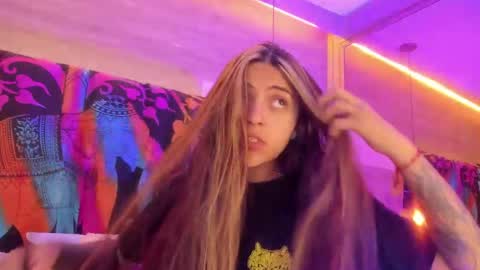 Cori online show from April 2026 04:06:02 AM