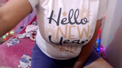 Snapshot of corinnahothotxxx chatting on September 2025 05:58:01 PM corinnahothotxxx online show from September 2025 05:58:01 PM