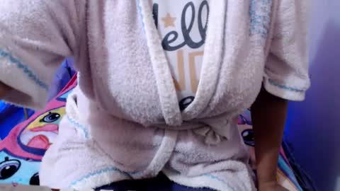 Snapshot of corinnahothotxxx chatting on September 2025 09:55:01 AM corinnahothotxxx online show from September 2025 09:55:01 AM