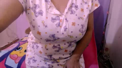 Snapshot of corinnahothotxxx chatting on January 2026 08:43:02 PM corinnahothotxxx online show from January 2026 08:43:02 PM