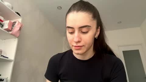 corneliakonstantinidi online show from June 2026 01:16:02 PM