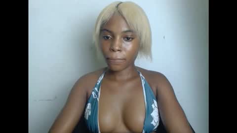 cornxcunt online show from November 2025 08:30:01 PM