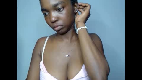 cornxcuntx online show from November 2025 07:02:02 PM