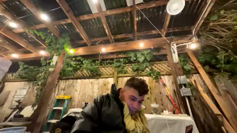 Snapshot of coronelking chatting on December 2024 06:05:02 AM coronelking online show from December 2024 06:05:02 AM