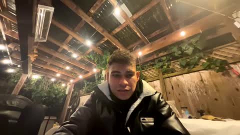 Snapshot of coronelking chatting on January 2025 01:49:01 AM coronelking online show from January 2025 01:49:01 AM