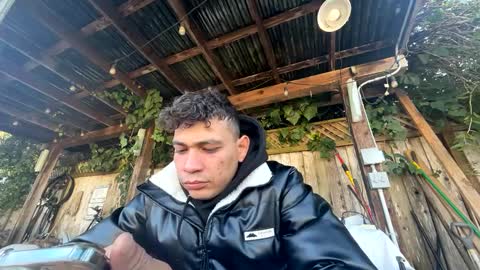 Snapshot of coronelking chatting on January 2025 10:40:01 PM coronelking online show from January 2025 10:40:01 PM