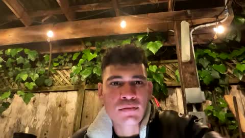 Snapshot of coronelking chatting on March 2025 03:02:02 AM coronelking online show from March 2025 03:02:02 AM