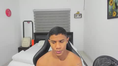 Ethan  online show from January 2026 11:08:01 PM