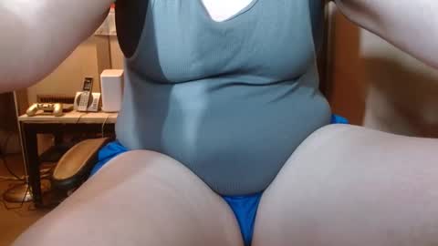 Snapshot of cosmicjones88 chatting on January 2025 03:36:01 PM cosmicjones88 online show from January 2025 03:36:01 PM