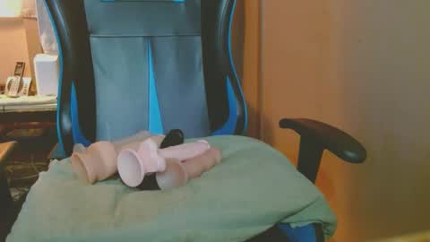 Snapshot of cosmicjones88 chatting on March 2025 05:54:01 AM cosmicjones88 online show from March 2025 05:54:01 AM