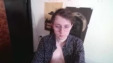 Snapshot of cosmonudes chatting on March 2026 01:25:01 PM Barry online show from March 2026 01:25:01 PM