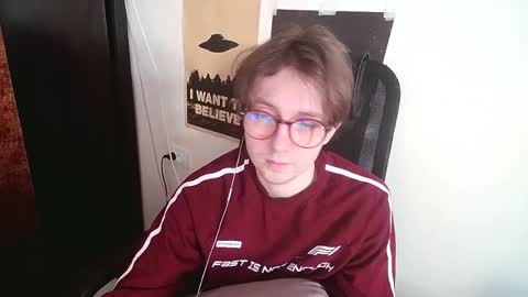 Snapshot of cosmonudes chatting on April 2026 02:00:02 PM Barry online show from April 2026 02:00:02 PM