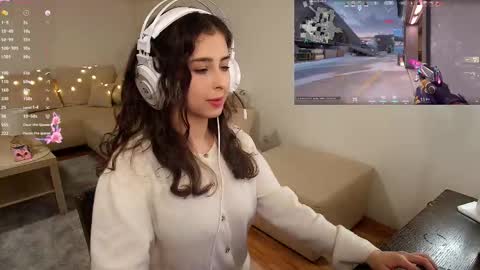 Luna online show from March 2026 08:36:02 PM