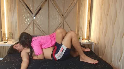 Ricardo  Isabella online show from April 2026 07:34:02 PM