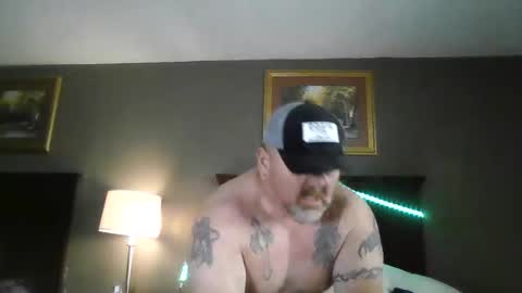 Ieathairytacos online show from October 2025 11:02:02 PM