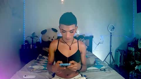 ALEXA  KIM online show from December 2025 12:20:02 AM