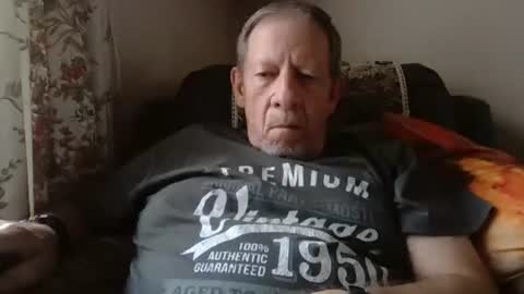 Snapshot of courieral1 chatting on September 2025 09:53:01 AM courieral1 online show from September 2025 09:53:01 AM