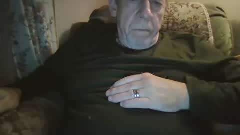 Snapshot of courieral1 chatting on October 2025 04:45:01 AM courieral1 online show from October 2025 04:45:01 AM