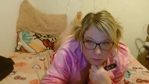 courtnylyn online show from February 2025 01:44:02 AM