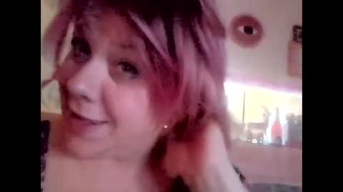 courtnylyn online show from February 2026 08:43:02 AM